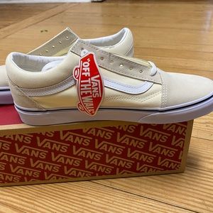 Vans Old Skool shoes